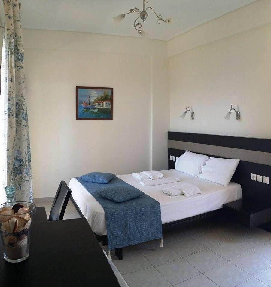 Voula Resort Elafonissos Pokoj fotografie